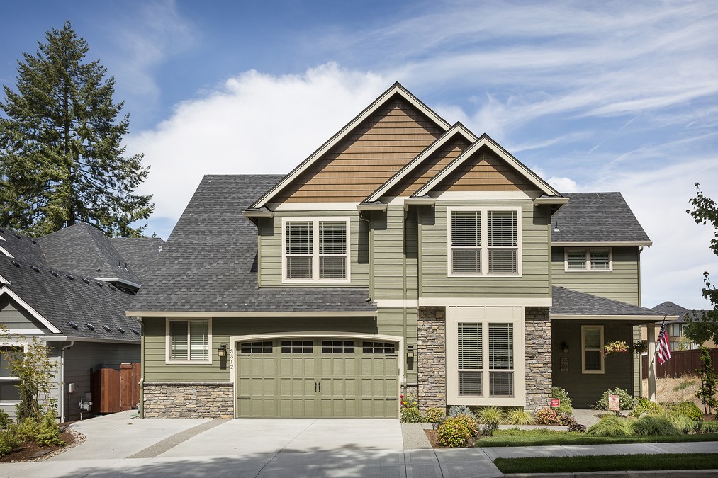 Front Exterior image for Mascord Gaylord-Perfect Family Plan with 2 Car Garage-Front Exterior